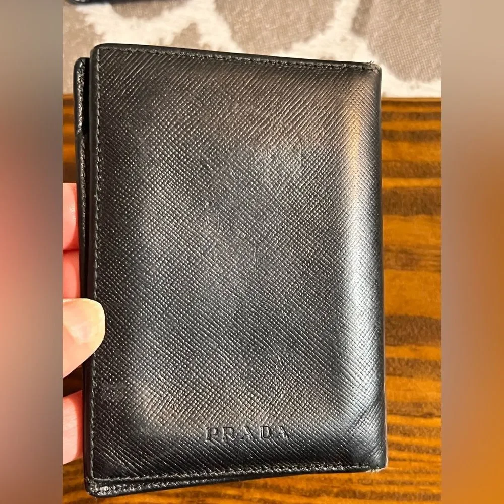 Prada Milano Black Leather Wallet Card Case Luxury Leather Classic 4.25x3.25